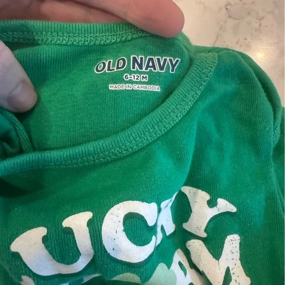Old navy 6-12M Green 'Lucky Charm' Baby Onesie